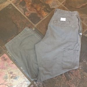 Columbia 6 Pocket Pants. Size 34x30